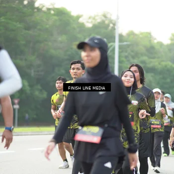 Runner Photo 6777592
