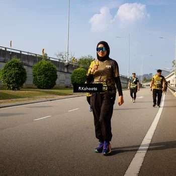Runner Photo 6777600