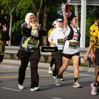 Runner Photo 6777616