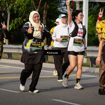 Runner Photo 6777622