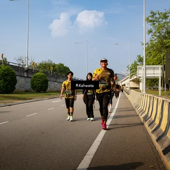 Runner Photo 6777654
