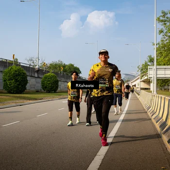 Runner Photo 6777665