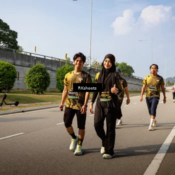 Runner Photo 6777689
