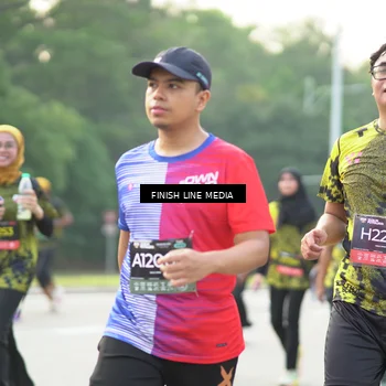 Runner Photo 6777714