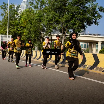 Runner Photo 6777785