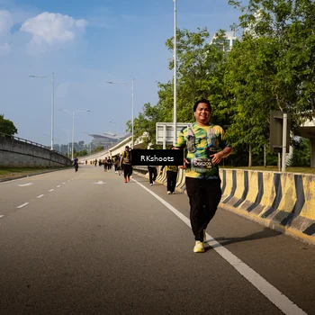 Runner Photo 6777841