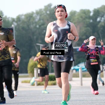 Runner Photo 6777858