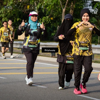 Runner Photo 6777869
