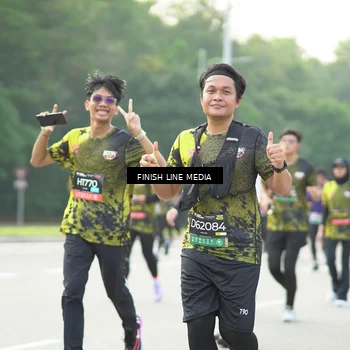 Runner Photo 6777874