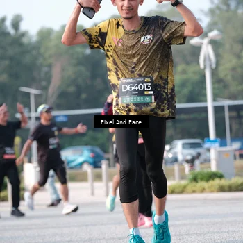 Runner Photo 6777885