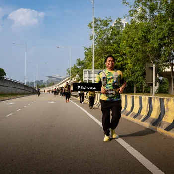 Runner Photo 6777888