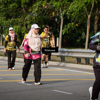 Runner Photo 6777898
