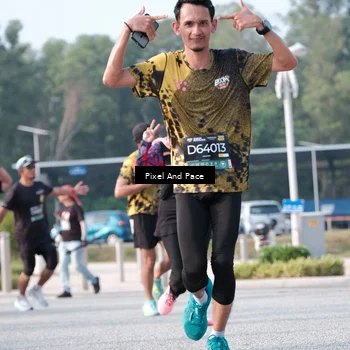Runner Photo 6777904