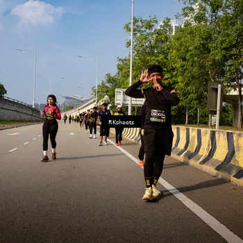 Runner Photo 6777913