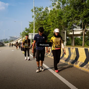 Runner Photo 6777917