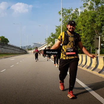 Runner Photo 6777921