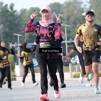 Runner Photo 6777922