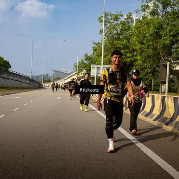 Runner Photo 6777936