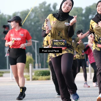 Runner Photo 6777946