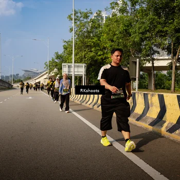 Runner Photo 6777951