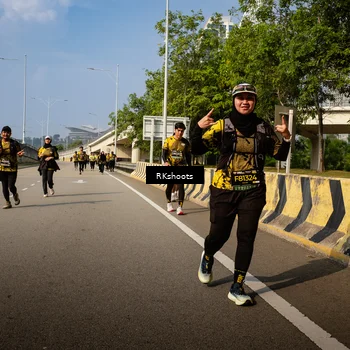 Runner Photo 6777988