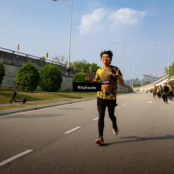 Runner Photo 6778041