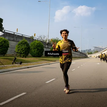 Runner Photo 6778047