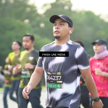 Runner Photo 6778059