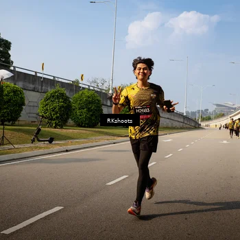 Runner Photo 6778060