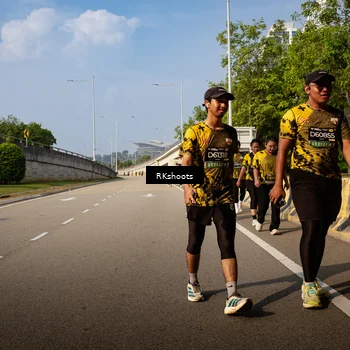 Runner Photo 6778088