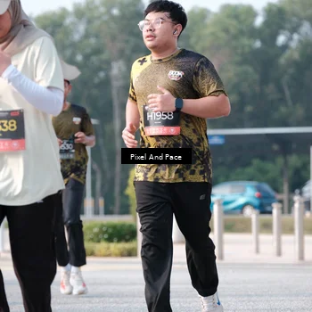 Runner Photo 6778092