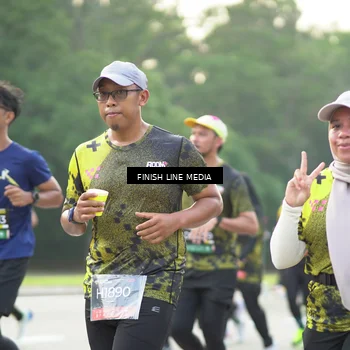 Runner Photo 6778111