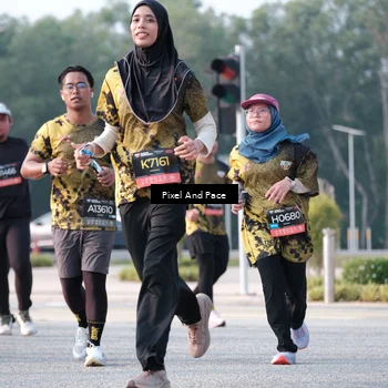 Runner Photo 6778114