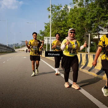 Runner Photo 6778129