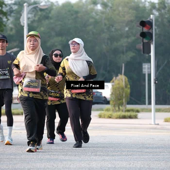 Runner Photo 6778142