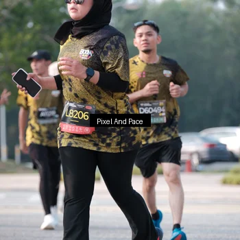 Runner Photo 6778185