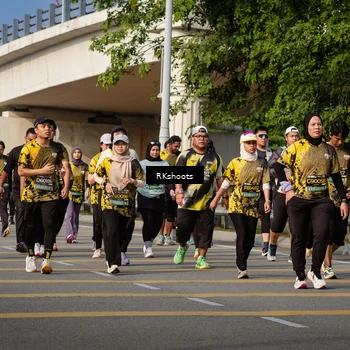 Runner Photo 6778189