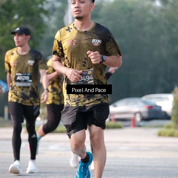 Runner Photo 6778208