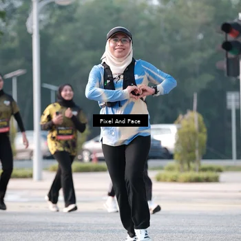 Runner Photo 6778239