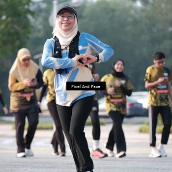 Runner Photo 6778244
