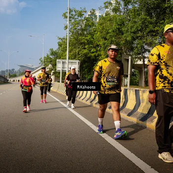 Runner Photo 6778272