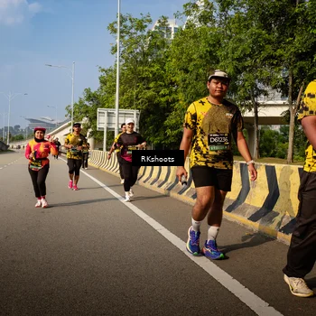 Runner Photo 6778275