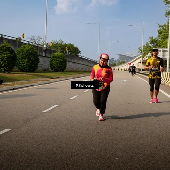 Runner Photo 6778293