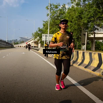 Runner Photo 6778303