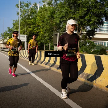 Runner Photo 6778306