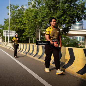 Runner Photo 6778316