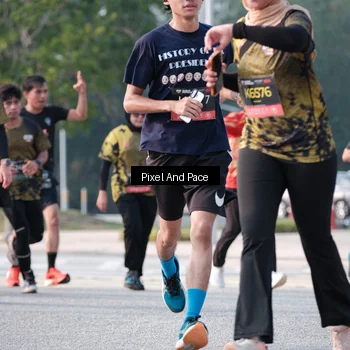 Runner Photo 6778324