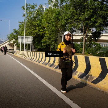 Runner Photo 6778333