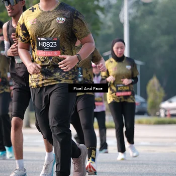 Runner Photo 6778344
