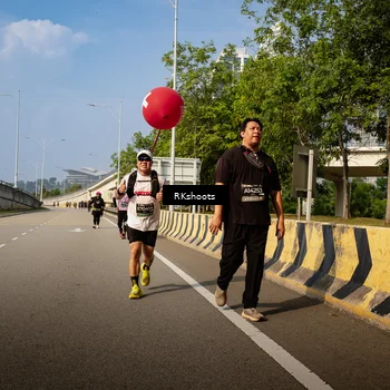Runner Photo 6778351